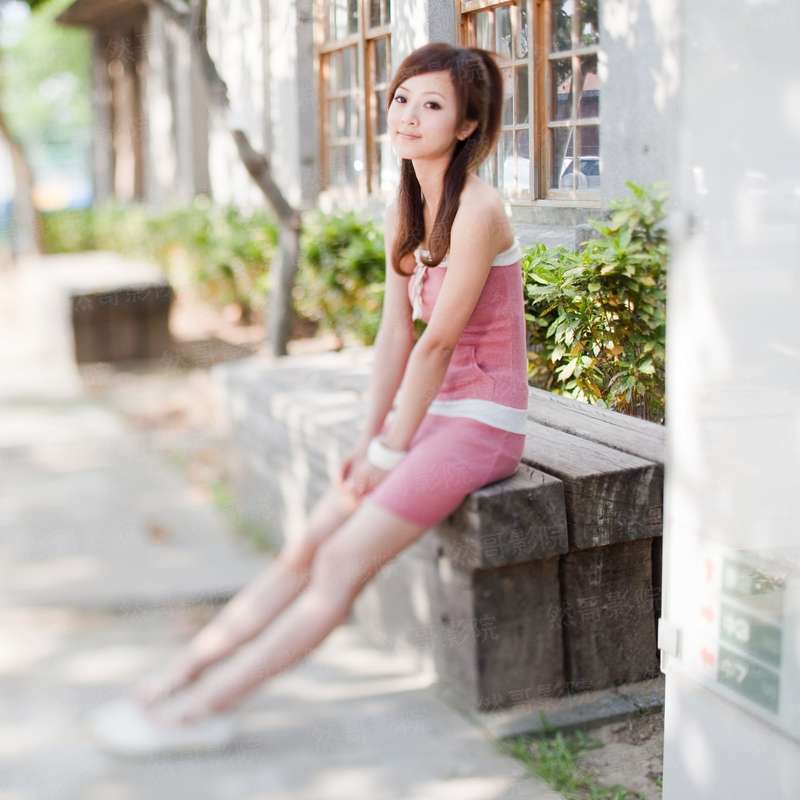 这个女人“克夫”