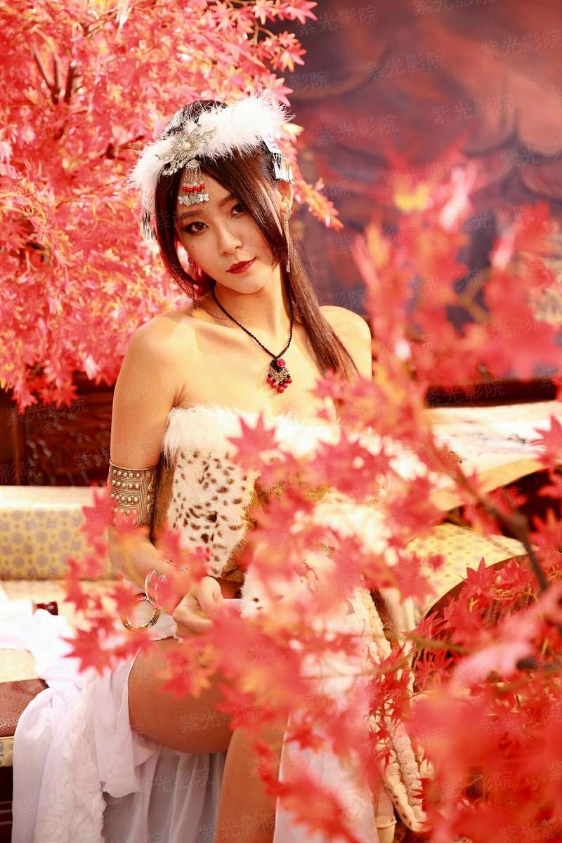 自带反甲的沙雕特工，不仅伤自己，还连累女搭档，爆笑不断#糊涂侦探