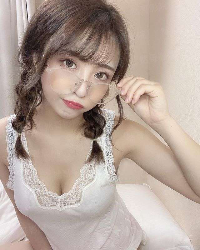 宦权女医