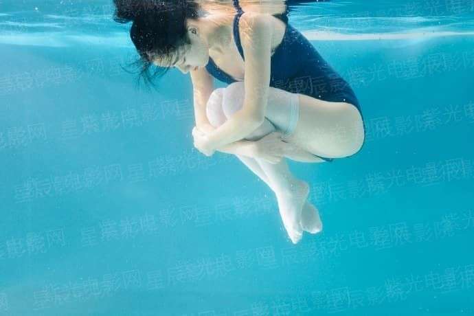 捡个天后做老婆