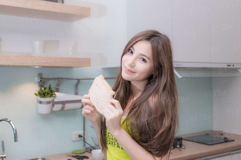 TFboys压倒易烊千玺