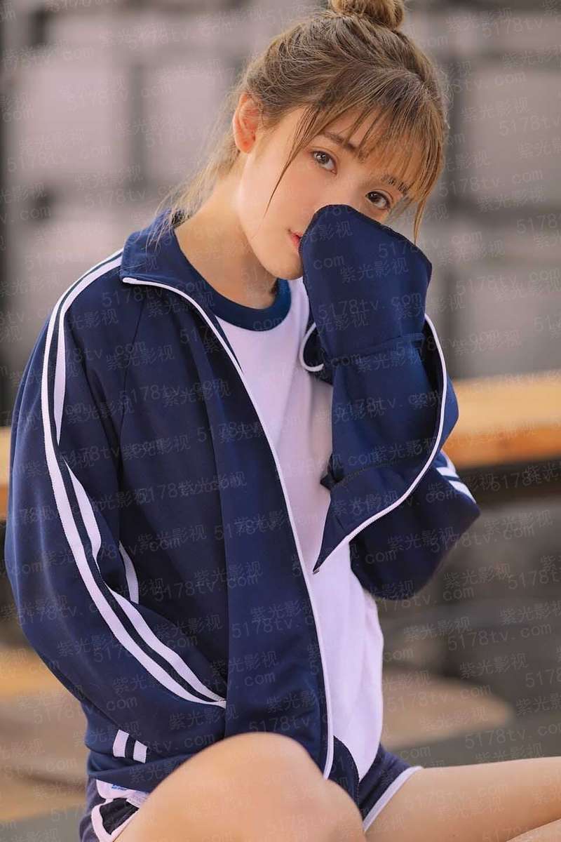剑暖花凉