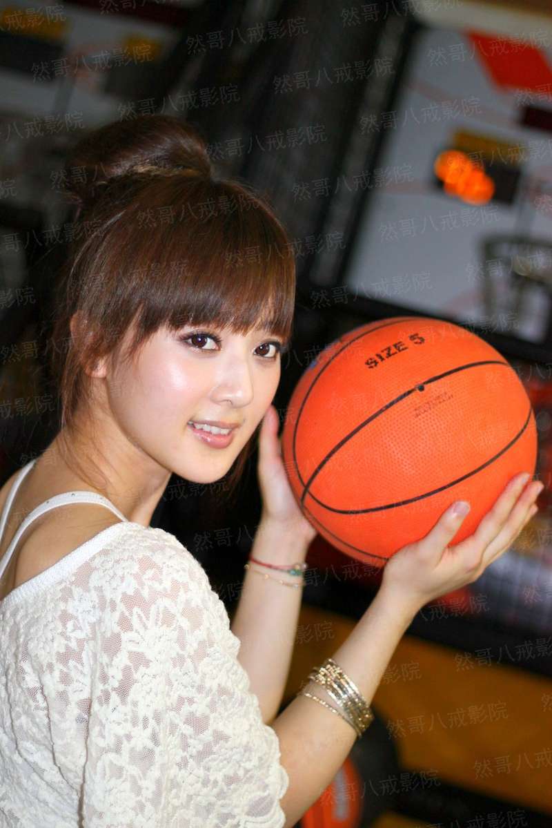 嚣张狂妃：夫君，请登基
