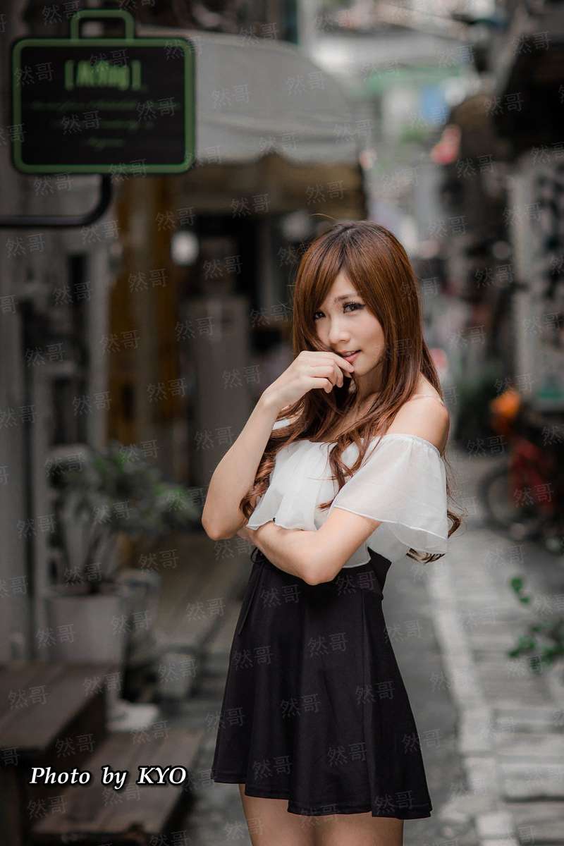 废柴养女逆天记