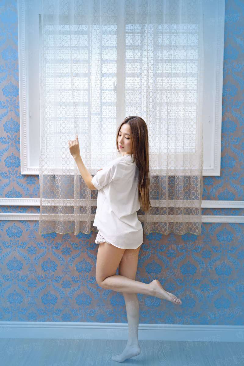 凹凸世界：神降临之时
