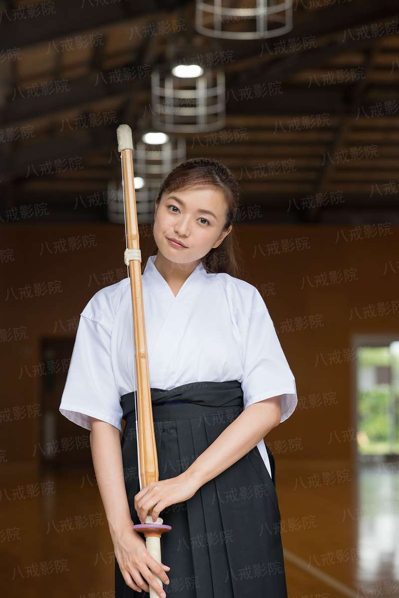 古穿今之武戏女王