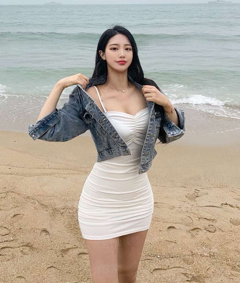 女朋友一碰水哗哗的