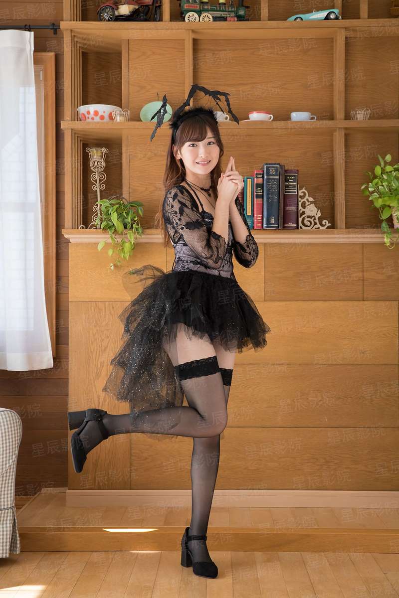 独步莲华