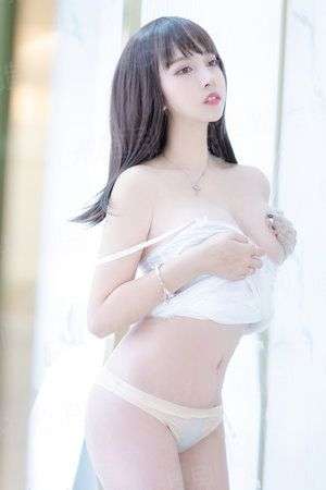绝世神女，剑临天下