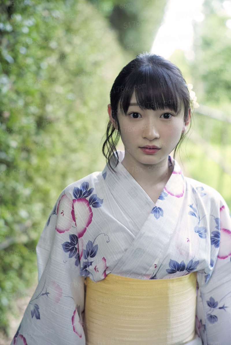 樱花晨露