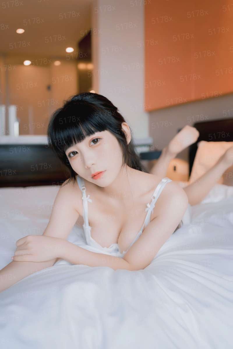 绿叶对根的情意