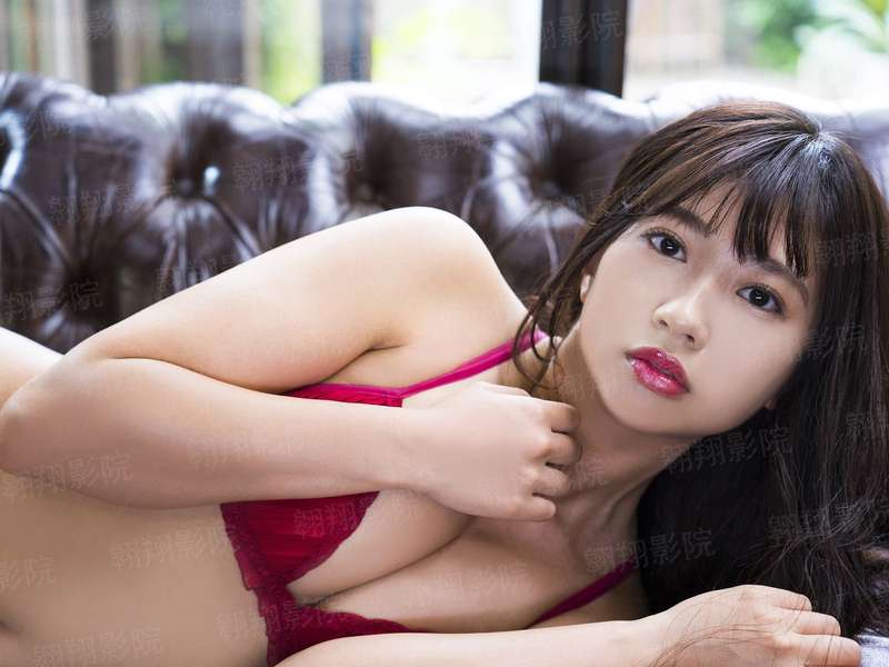 绿水青山带笑颜