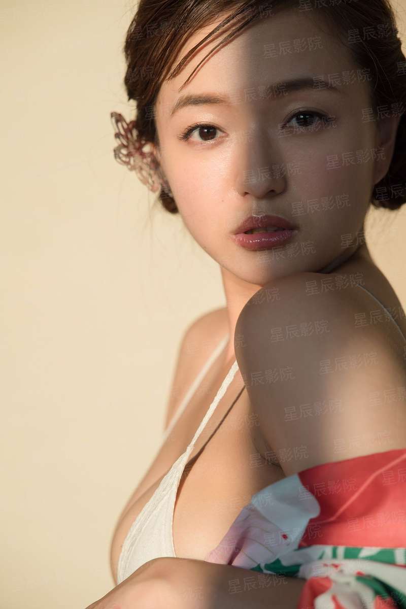 夕阳下的花季