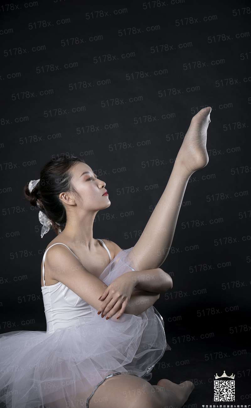 我有颜他有钱