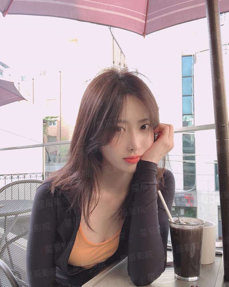 霸道校草：宠上小甜心