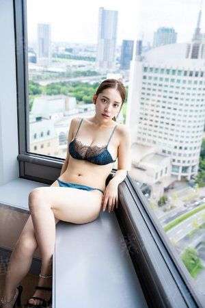 公墓神探
