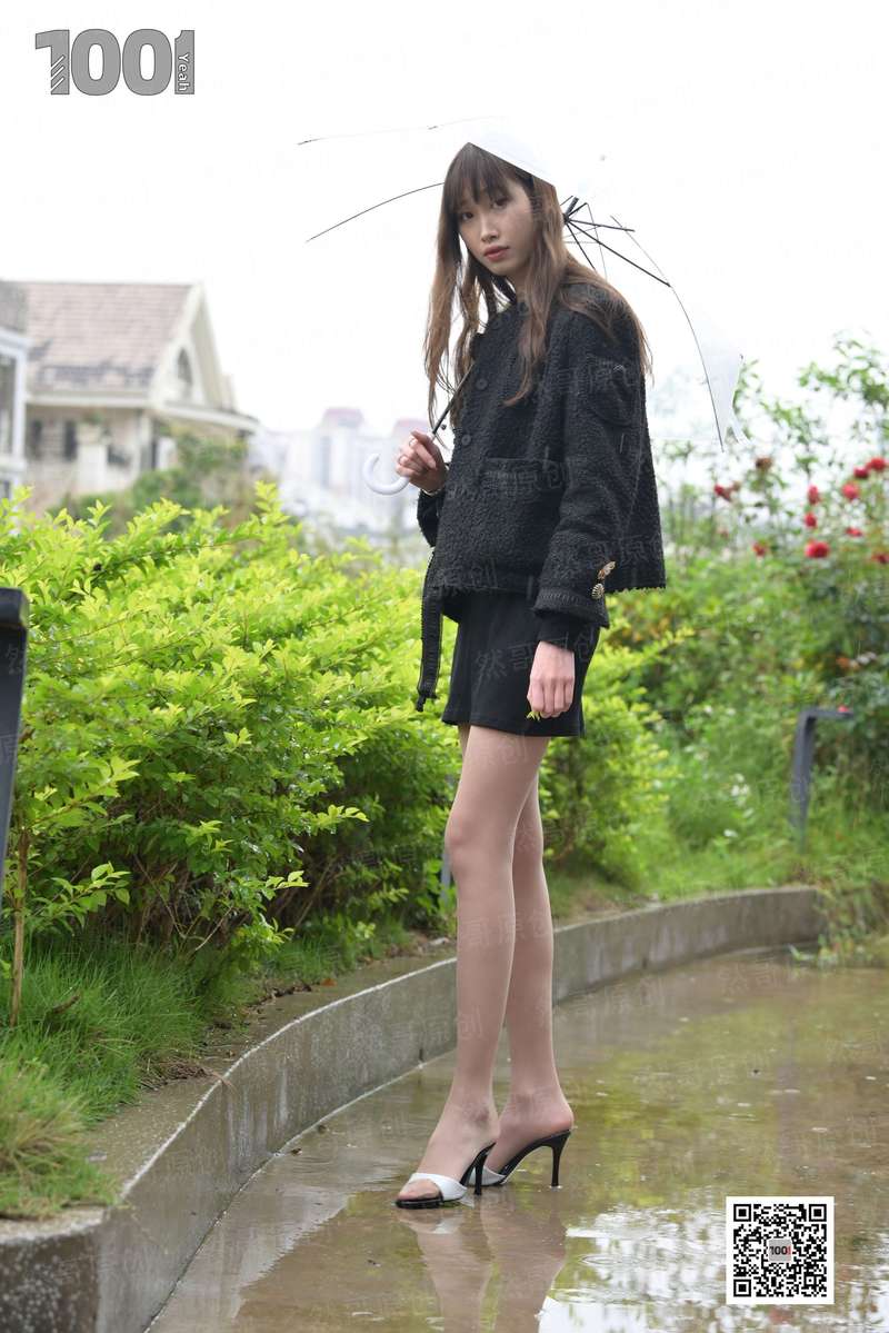 百媚一笑动君心裴谢堂