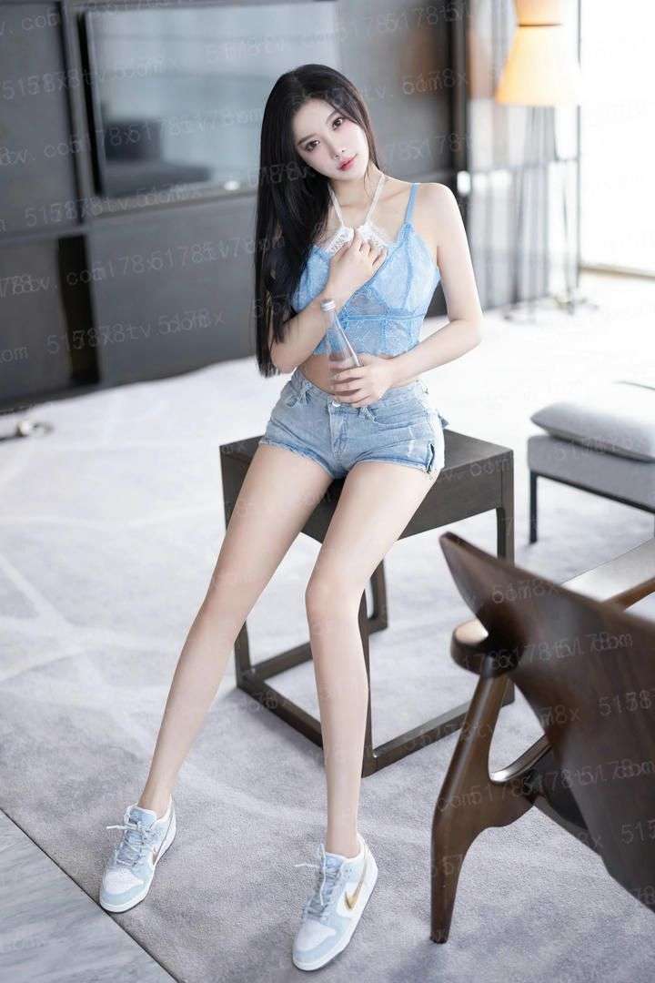 史酷比和狂热摔跤：飙车者之咒