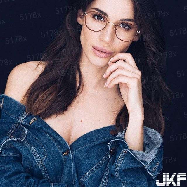 灵田药妆：农门丑女翻身记