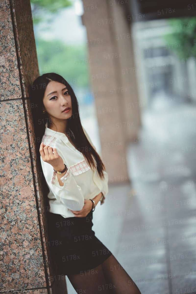 炽热囚笼