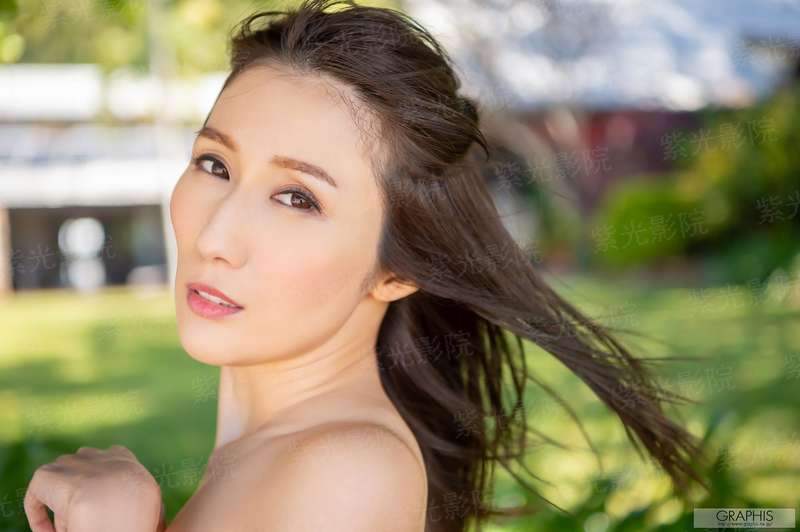 默默承婚
