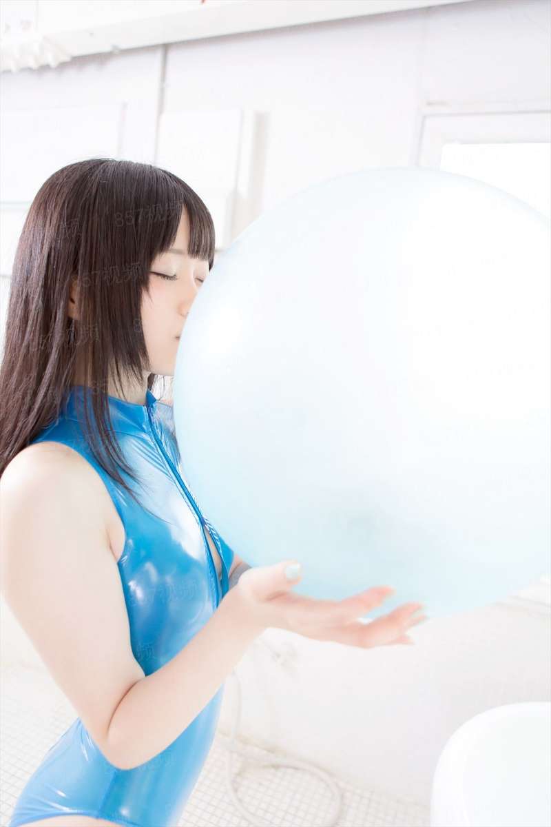 倾君一梦负韶华