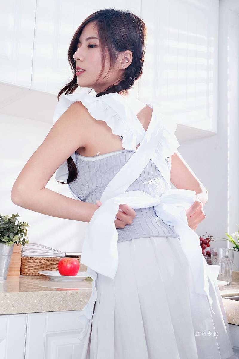 日向乱入少女