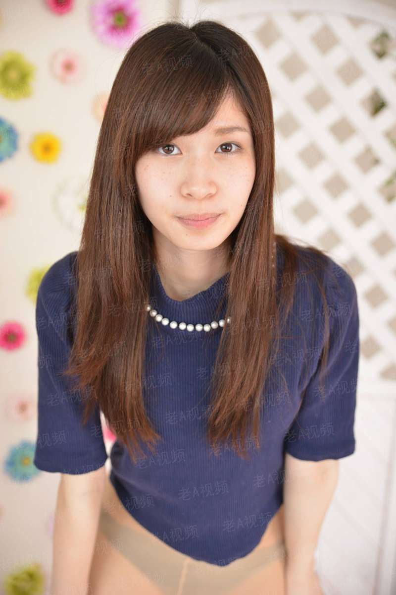 请爱黎娜