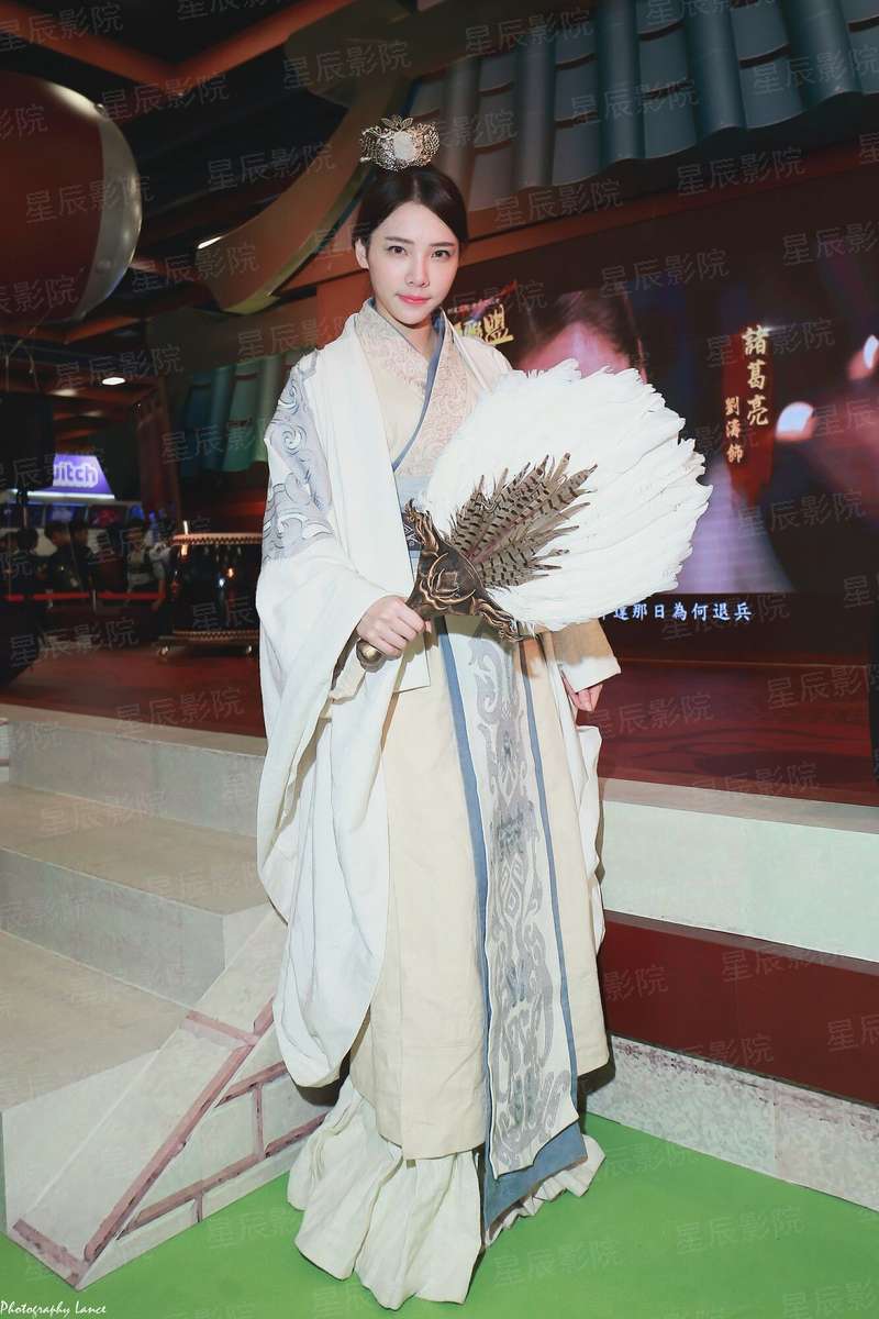 极品神医废材大小姐