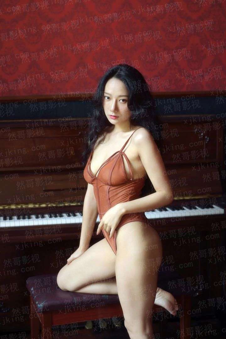 娇妃鬼精灵：倾城召唤师