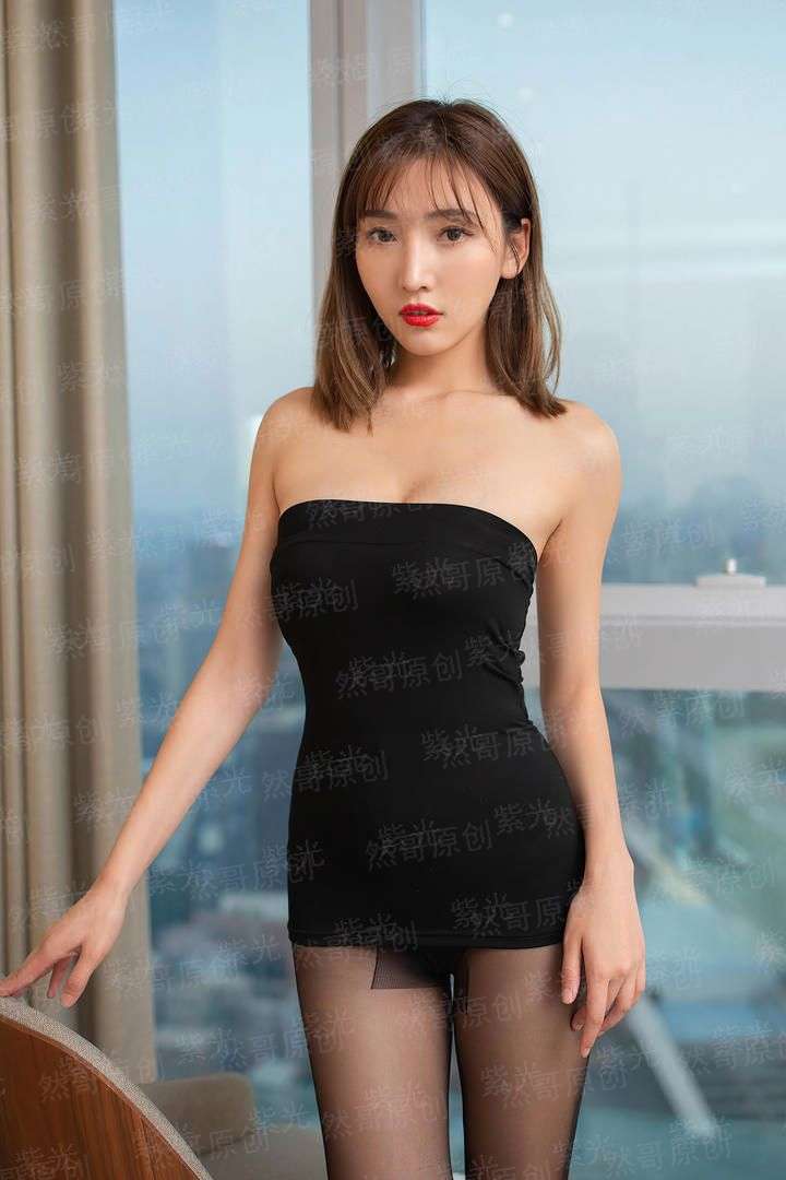 数据世界的穿越者