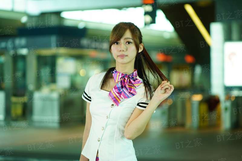 王爷宠妻狂：厨神王妃忙种地