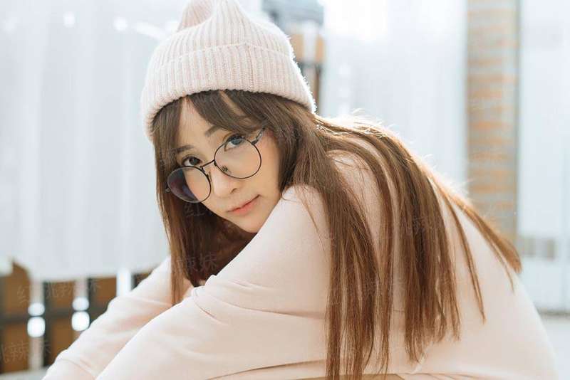 异域谜情