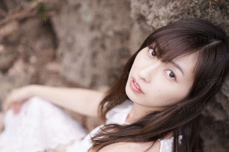 逆袭直播间：热搜女王萌萌哒