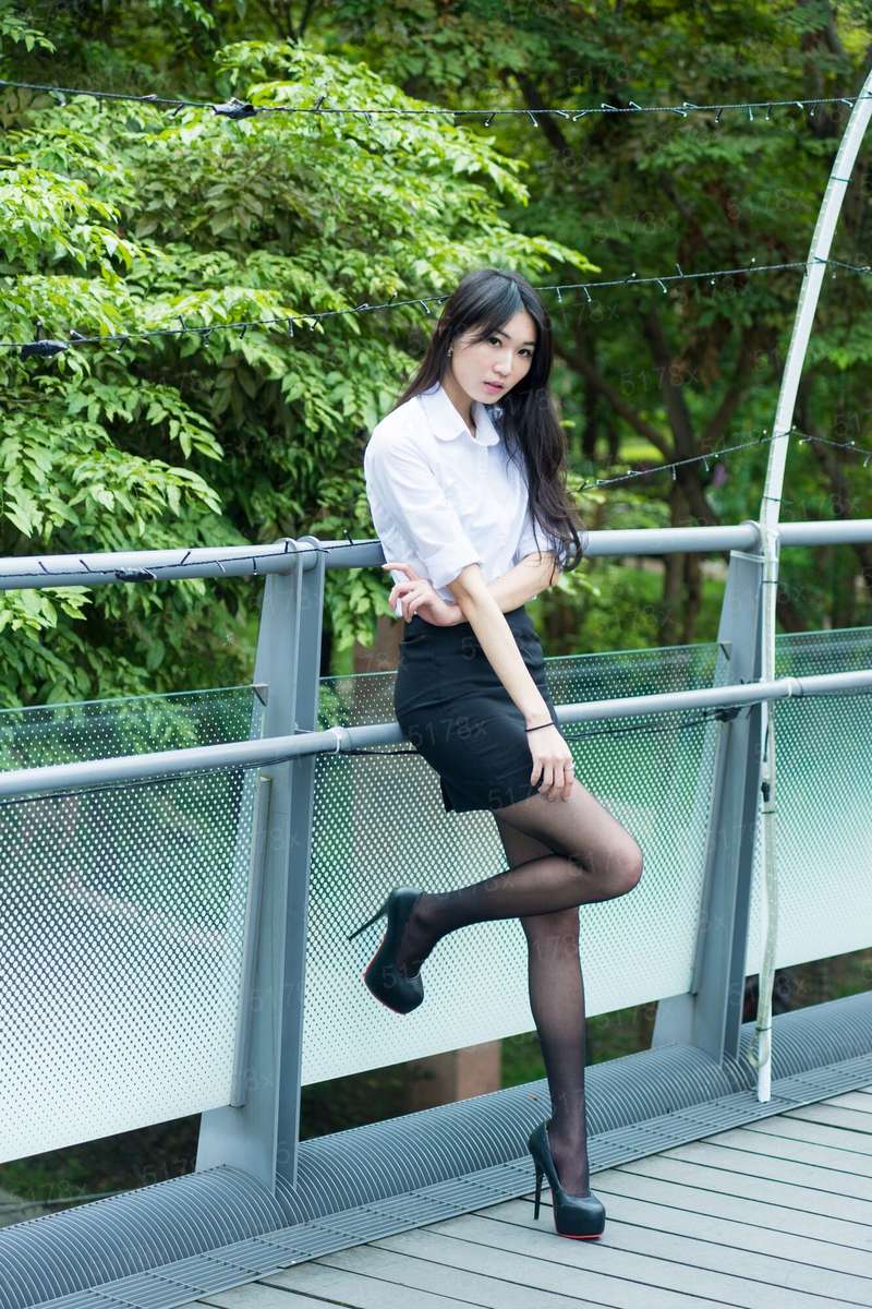 奇怪少女的恋爱某一天