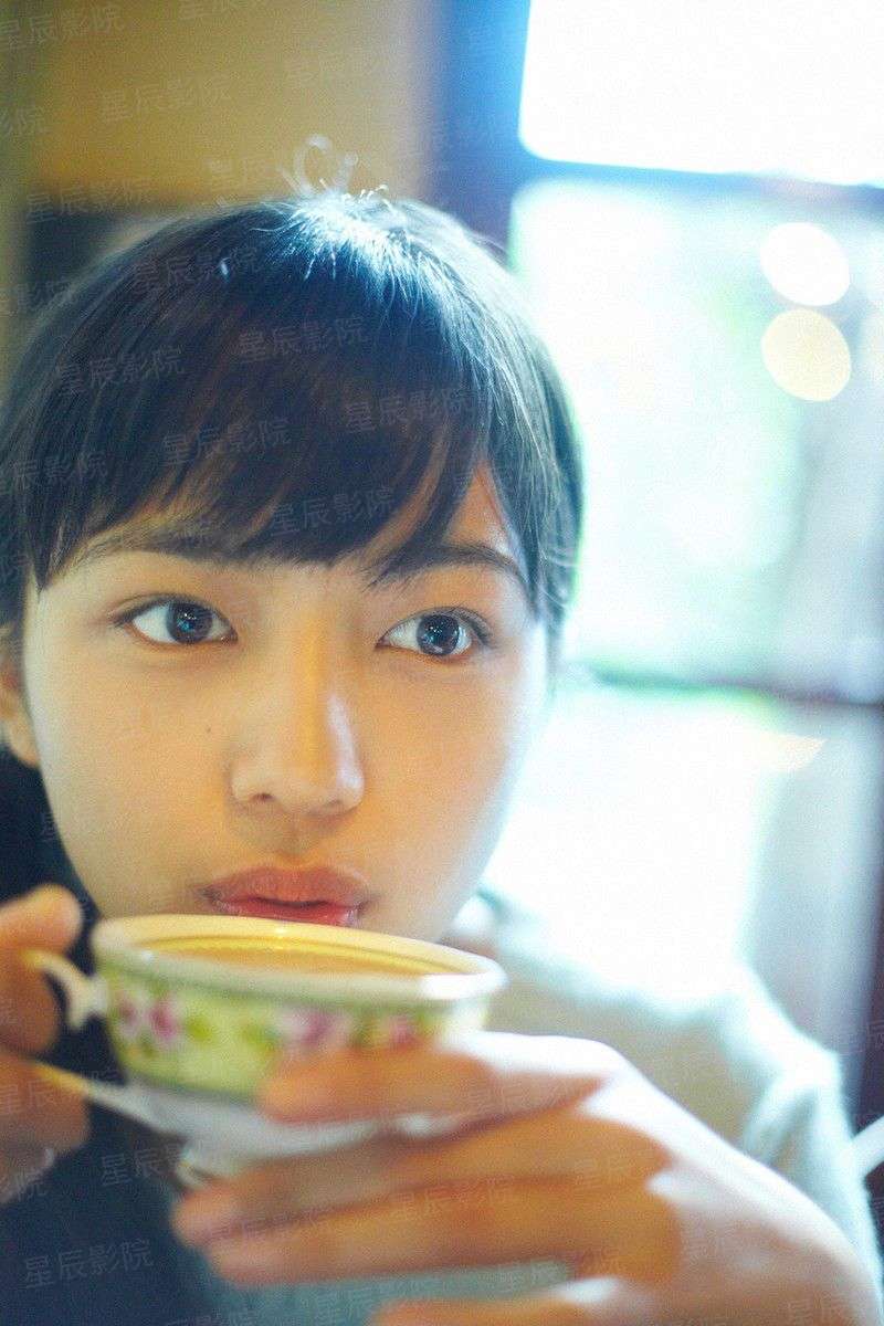 废材小姐之倾城召唤师