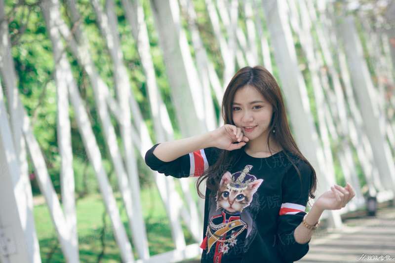 黑道女佣兵：我本张狂
