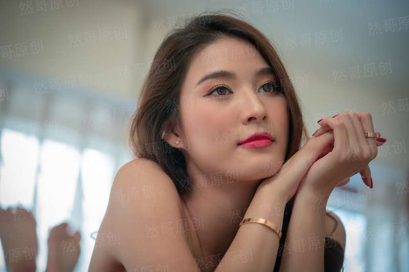 犯上豪门老公：老婆，吻你上瘾