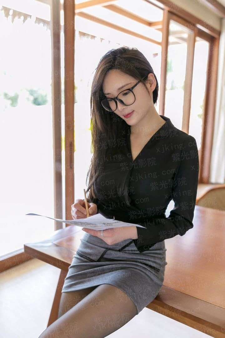 亚中福泉：大陆崩裂