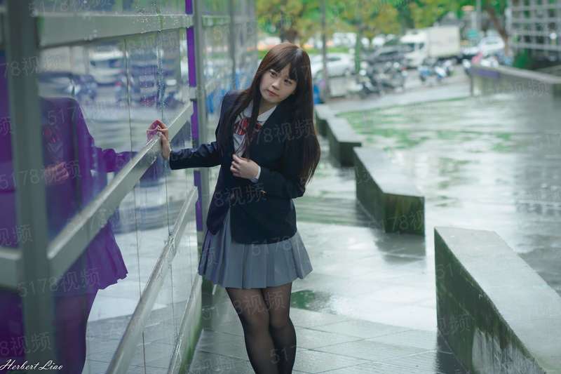 雄枭出川：狂悍女匪