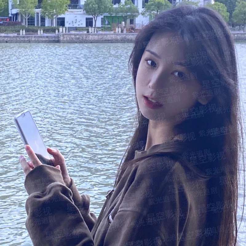 邪王魅后：妖娆召唤师