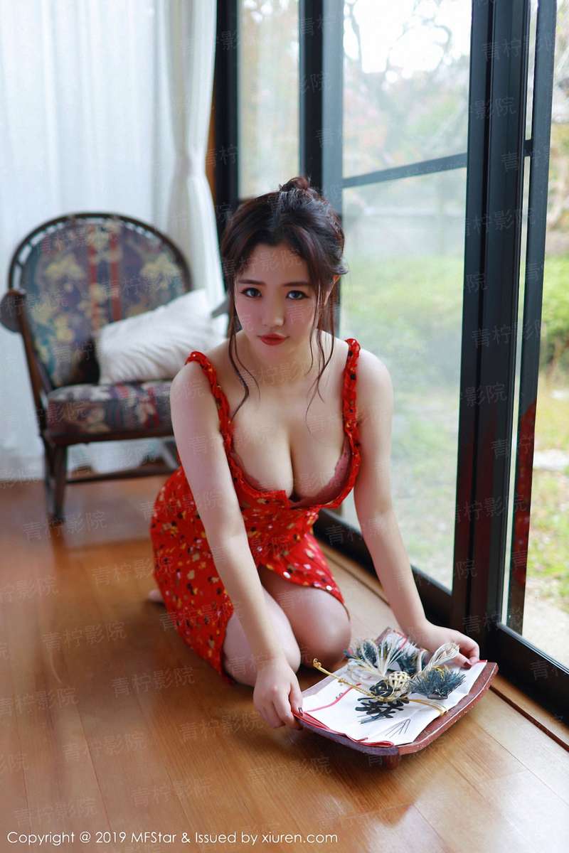梨花落尽:守你一世轮回