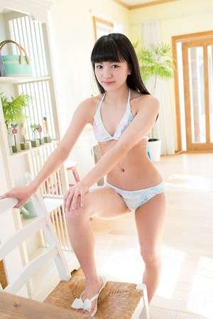 睁只眼闭只眼