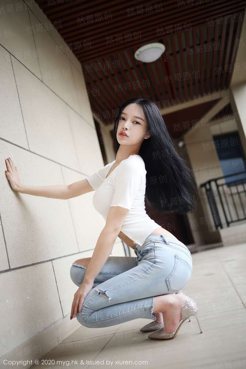 镇上的牧师是死灵