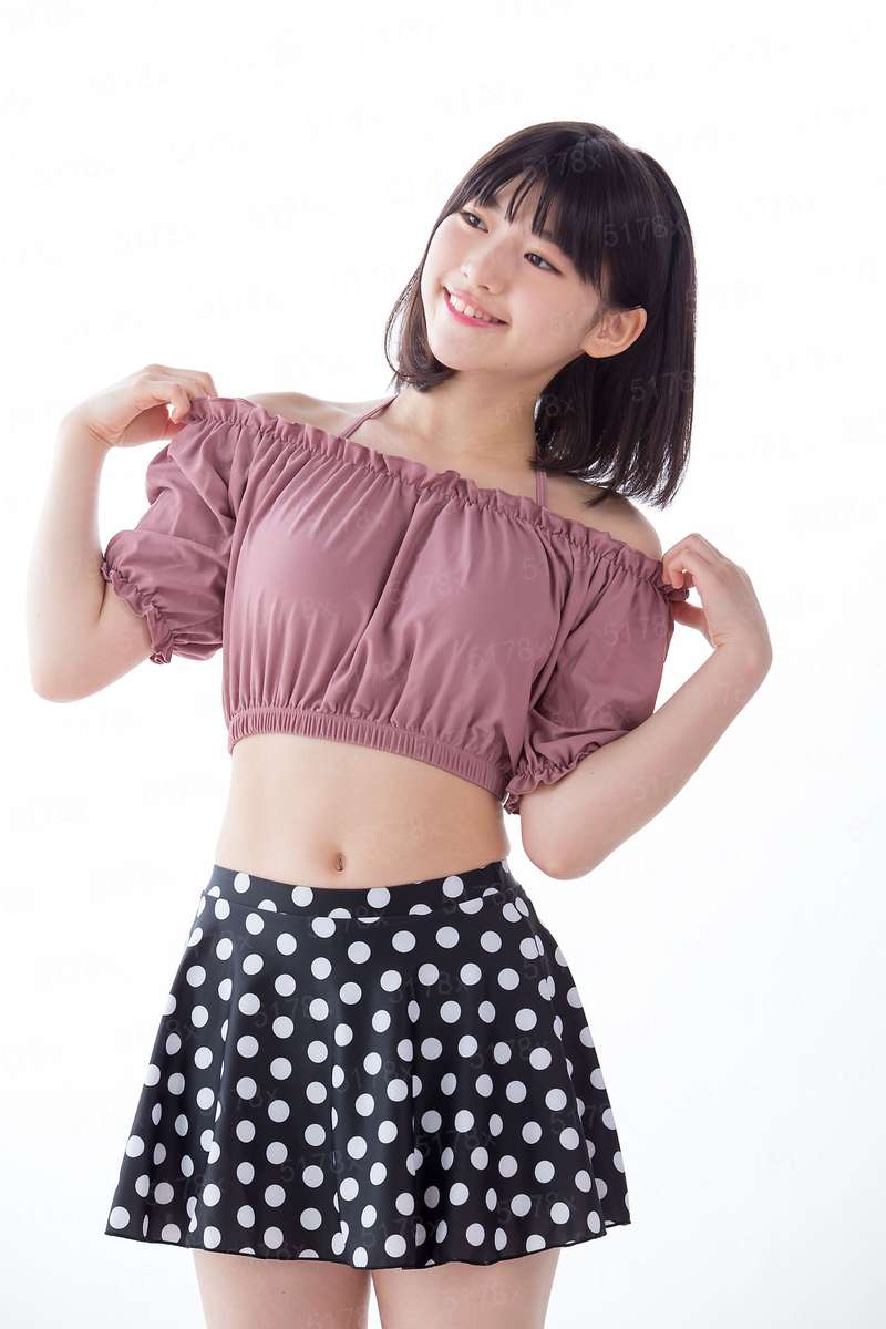 和神仙女同居的坏小子
