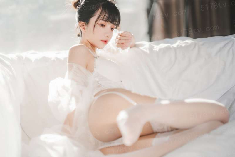 冷酷校草的小萌妻