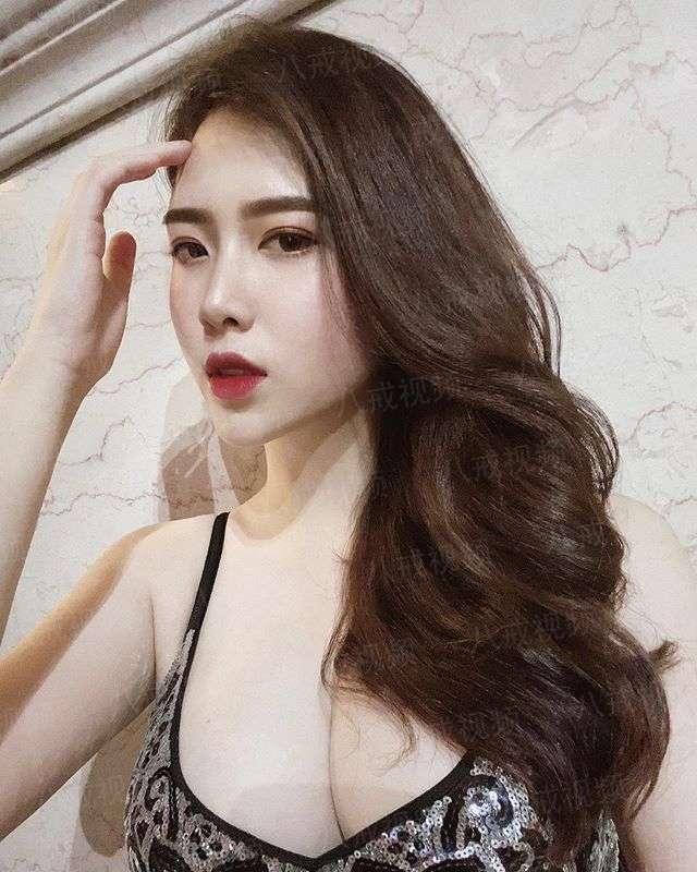 艳蛊，猎君以毒