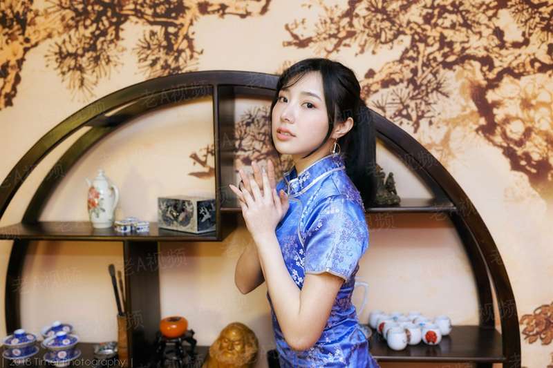 警花出更粤语