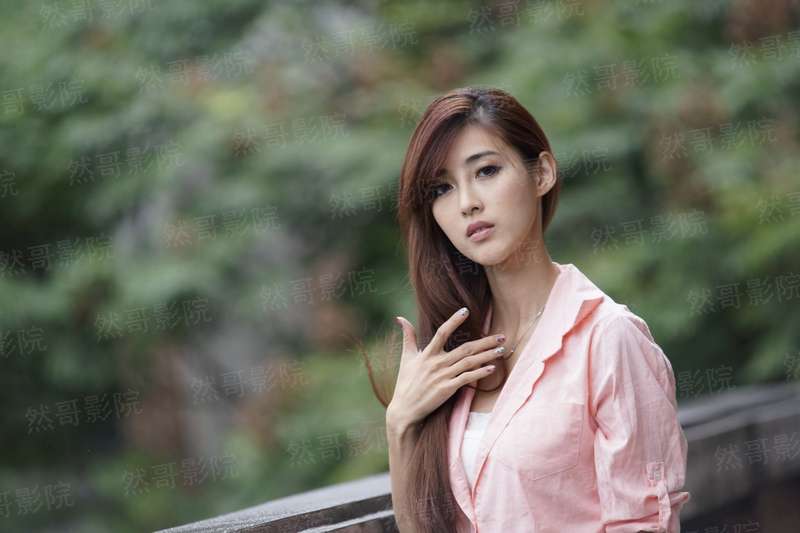 胖妞妞的艰难爱情：不嫁，可以么
