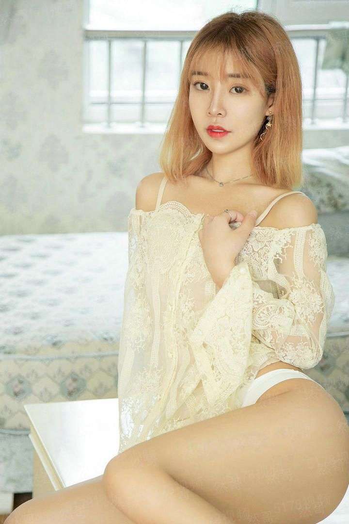 每天都在用美食收妖鬼